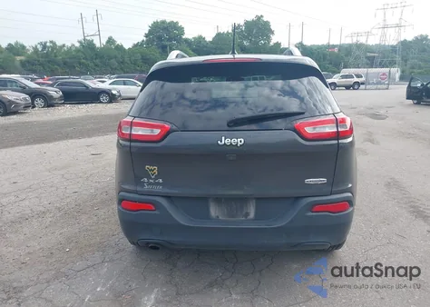 2016 Jeep Cherokee Latitude из США, поврежденный, VIN 1C4PJMCB7GW196879